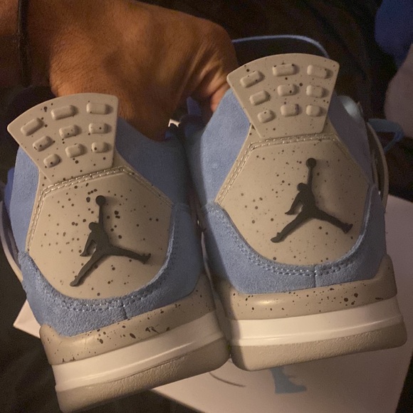 Jordan 4 University Blue size 12 - Picture 6 of 7
